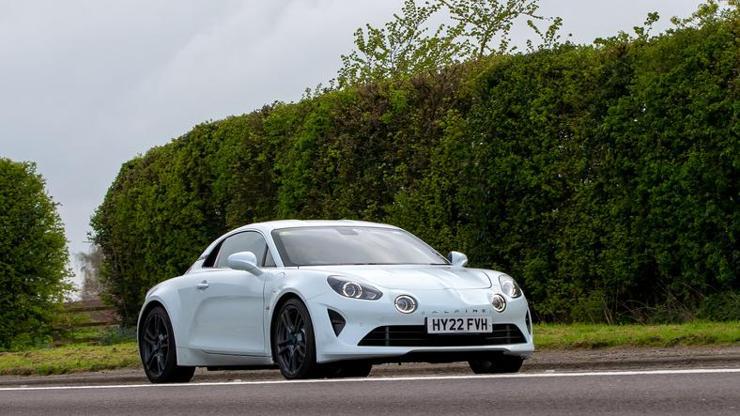 Alpine A110 modelleri Türkiye’ye geliyor İşte özellikleri ve fiyatı