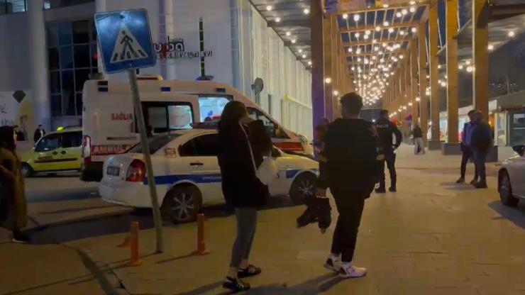 Liseli iki grup arasında bıçaklı kavga: 1 yaralı