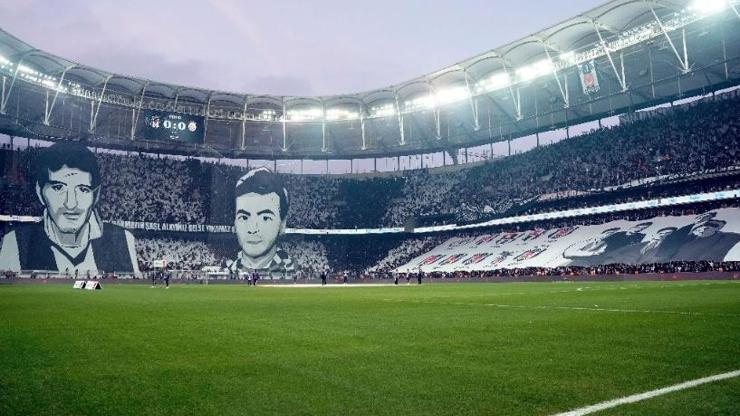 Beşiktaş taraftarından derbiye özel koreografi