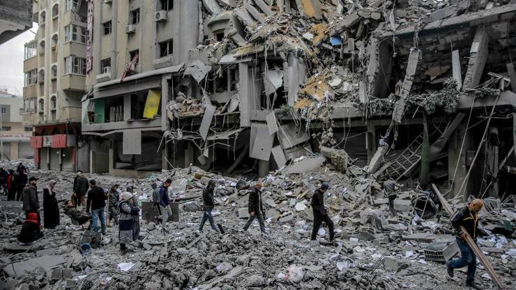 Gazzede can kaybı 30 bin 717ye yükseldi