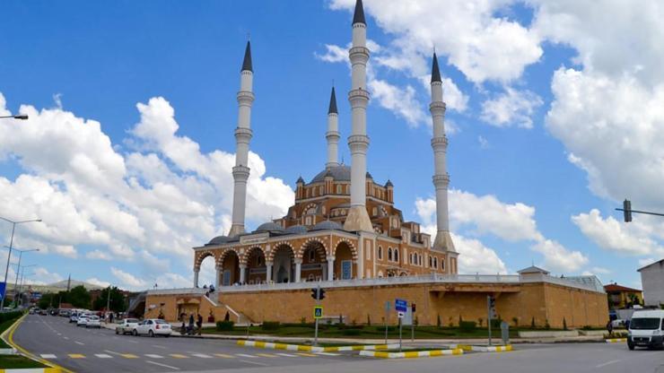 Çorum sahur vakti 14 Mart 2024 Çorum imsakiyesi Bugün Çorumda iftar ve sahur saati kaçta Çorum sahura kaçta kalkılacak, kaçta bitiyor
