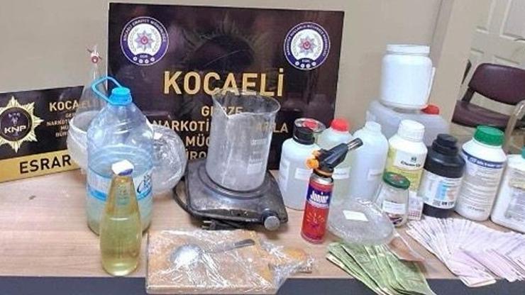 Kocaeli’de zehir tacirlerine operasyon : 3 tutuklama