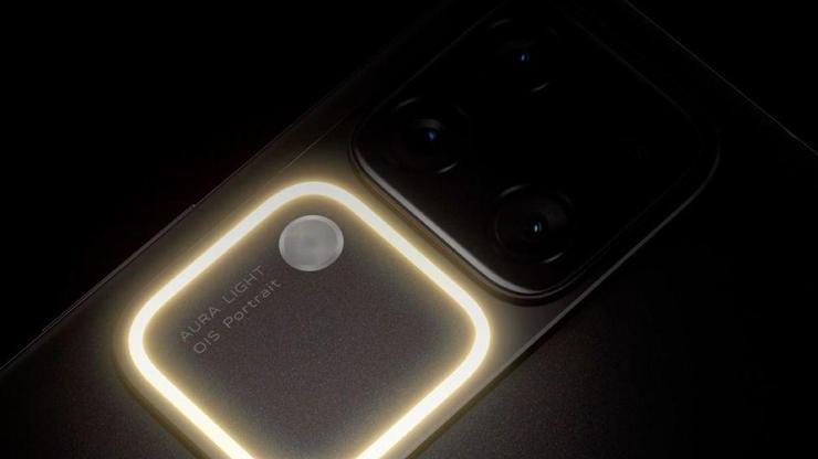 vivo V30 raflardaki yerini alıyor