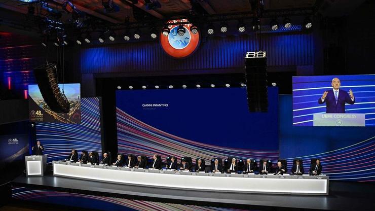 FIFAdan 6 Türk takımına transfer yasağı