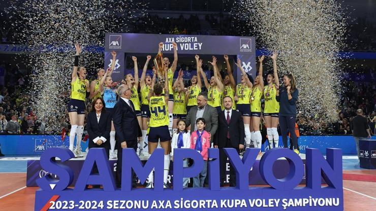 Kupa Voleyde şampiyon Fenerbahçe Opet