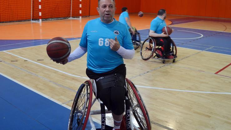Çocuk felciyle engelli kaldı, basketbolla yeniden hayata tutundu