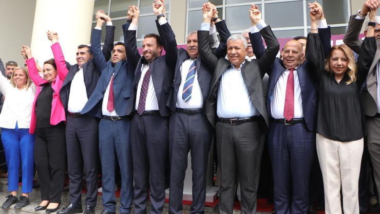 Yüreğir Belediye Başkanı Ali Demirçalı görevi devraldı