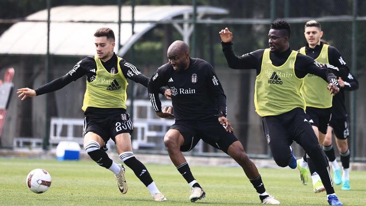 Beşiktaşta bayramlaşmanın ardından Samsunspor mesaisi devam etti