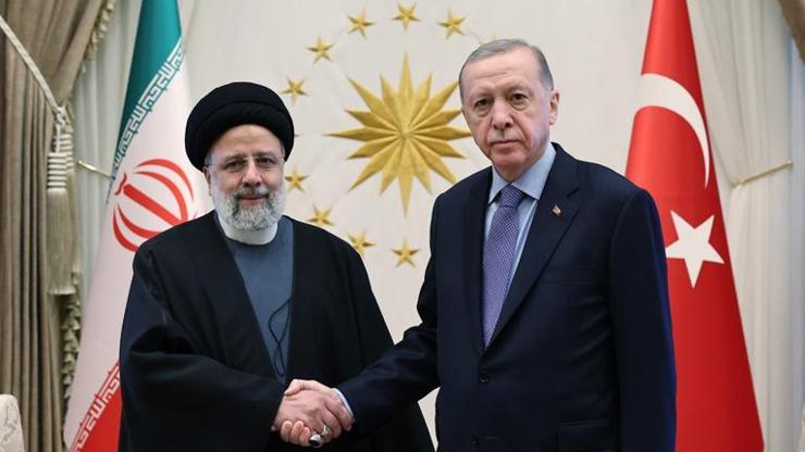 Cumhurbaşkanı Erdoğan, İran Cumhurbaşkanı Reisi ile telefonda görüştü
