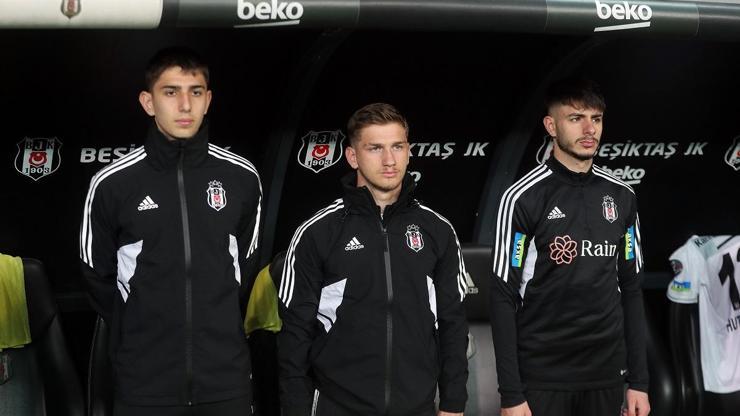 Beşiktaş’ta genç oyuncuyla yollar ayrıldı