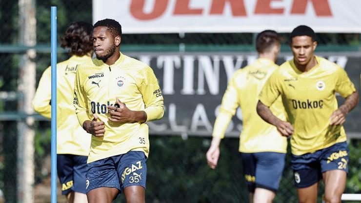 Fenerbahçe, Galatasaray derbisine hazırlanıyor
