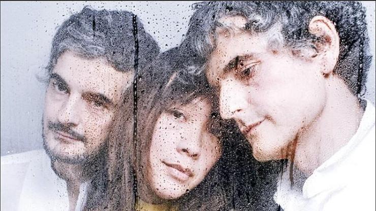 Blonde Redhead ile 30. yıl “akşam yemeğine” hazır mısınız
