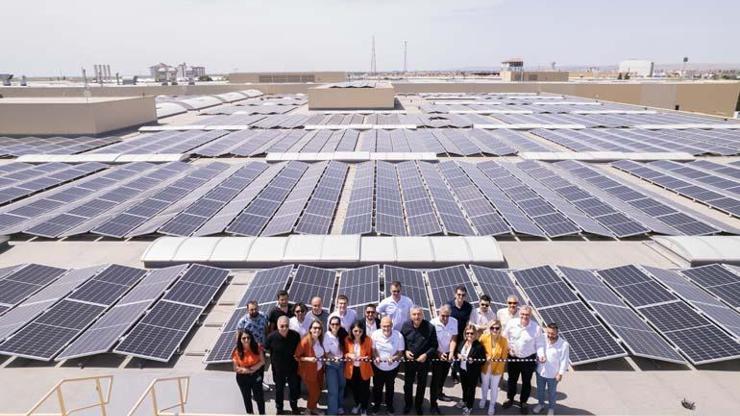 Kamyonları güneş enerjisiyle üretecek