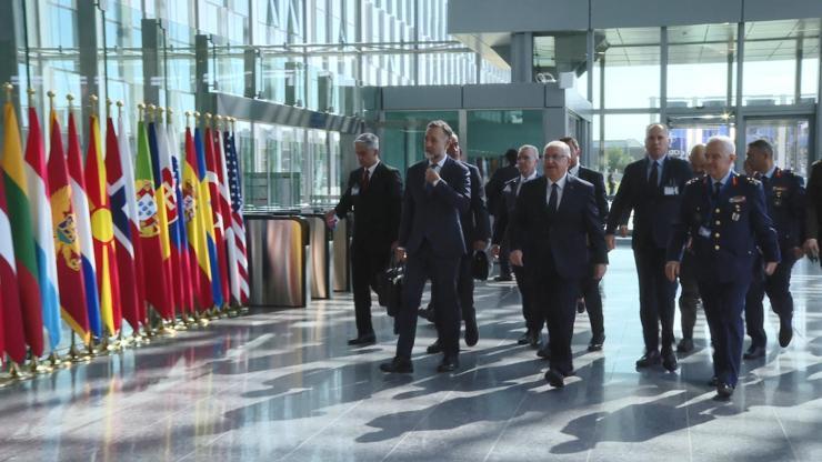 Bakan Güler NATO Karargahı’nda
