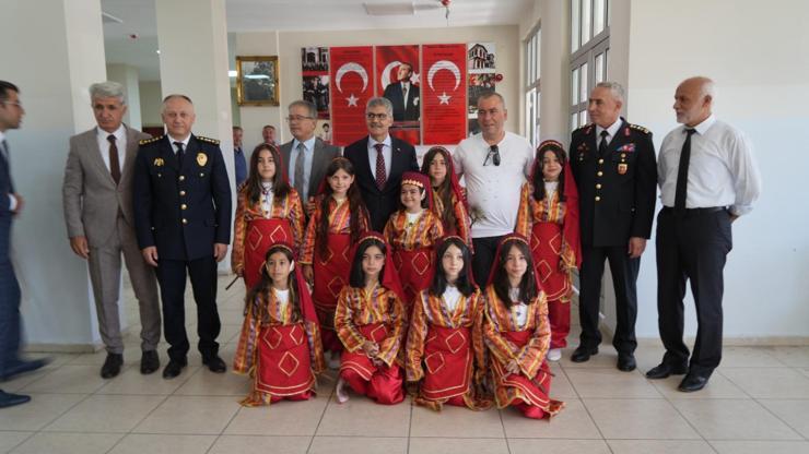 Niğde’de 72 bin 109 öğrenci karne sevinci yaşadı