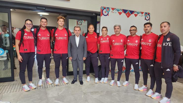 Galatasaray Başkanı Dursun Özbekten, Team Türkiyeye destek