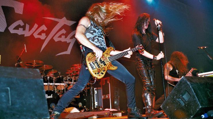 SAVATAGE yıllar sonra efsanevi kadrosu ile sahnede