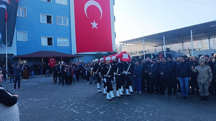 Hataylı polis memuru, kalp krizi geçirip hayatını kaybetti