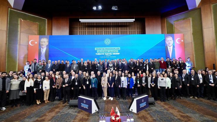 Türkiye Yüzyılı Maarif Modeli öğretim programlarının ikinci fazı tamamlandı