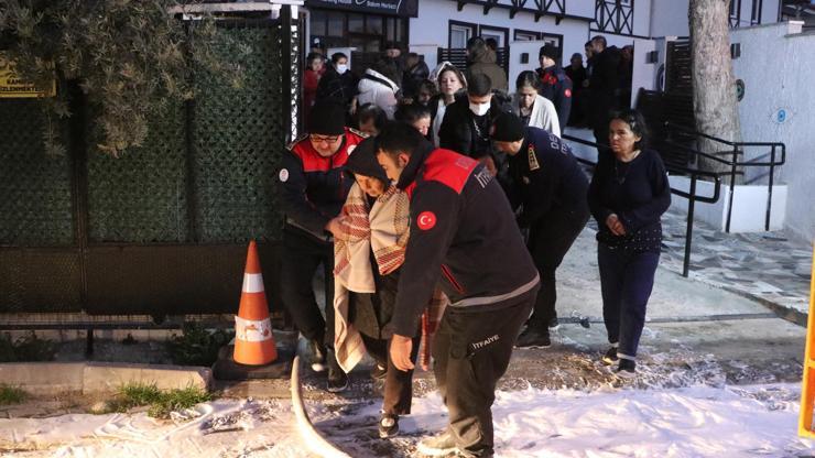 Denizlide engelli bakım merkezinde yangın; 78 kişi tahliye edildi