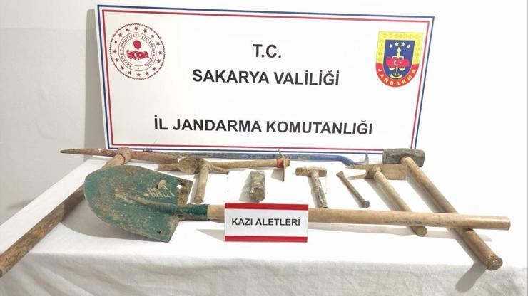 Geyvede kaçak kazı yapan 6 kişi suçüstü yakalandı