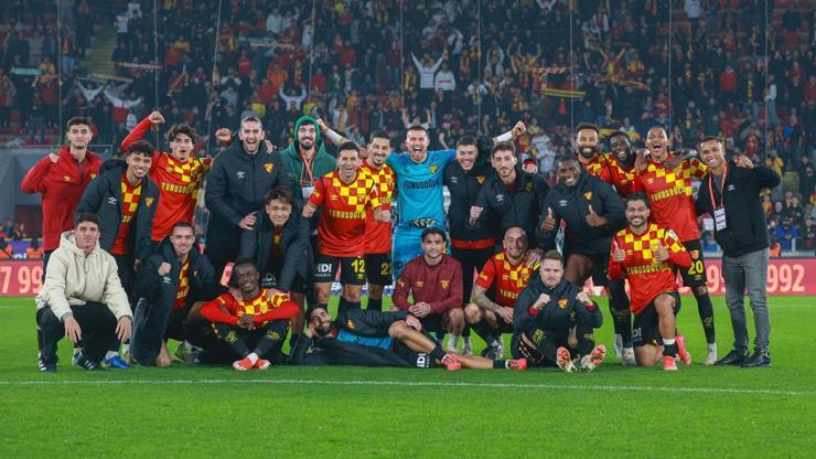 67c2db0835120f294e1a84d6 Göztepe'de imzalar üst üste atılacak