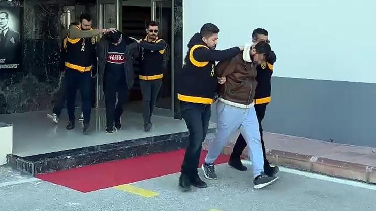 İş insanını silahla tehdit edip, 2 milyon lira haraç istediler