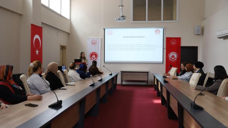 Hatay’da ailenin korunması konulu söyleşi gerçekleştirildi