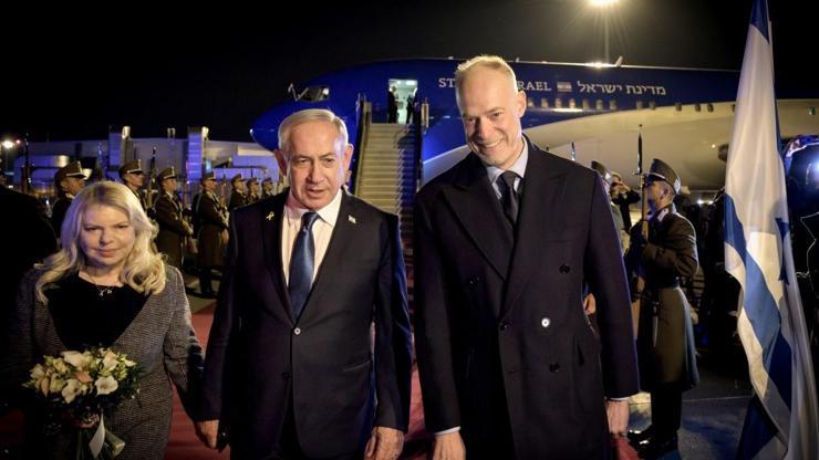 İsrail Başbakanı Netanyahu, UCM kararına rağmen Macaristana gitti: Savunma Bakanı tarafından havalimanında karşılandı...