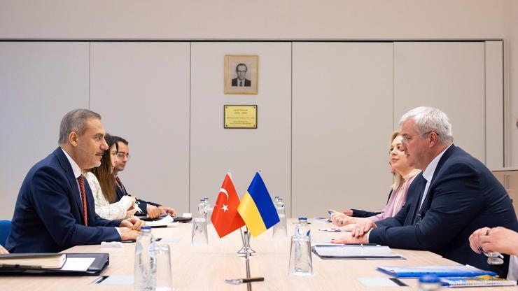 Bakan Fidan, Ukraynalı mevkidaşı Sibiha ile bir araya geldi