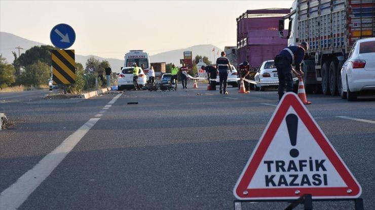 SON DAKİKA Bayram tatilinin ilk 8 gününde meydana gelen kazalarda 72 kişi hayatını kaybetti