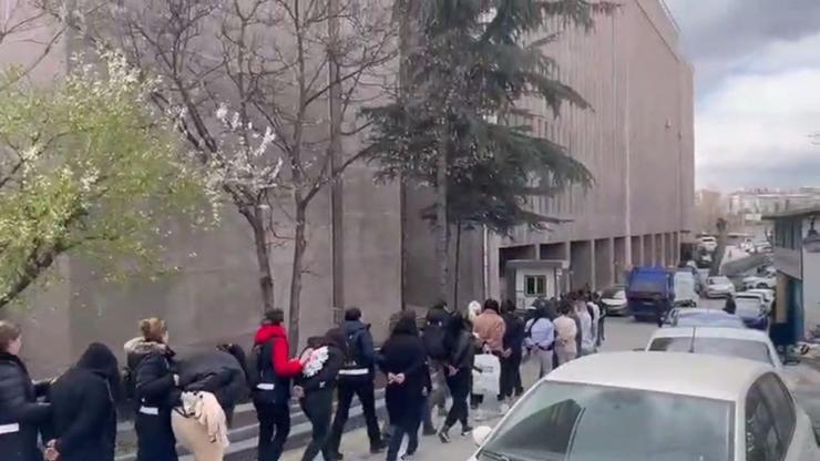 Ankarada fuhuş tuzağı ile dolandırıcılık yapan çeteye operasyon: 22 gözaltı