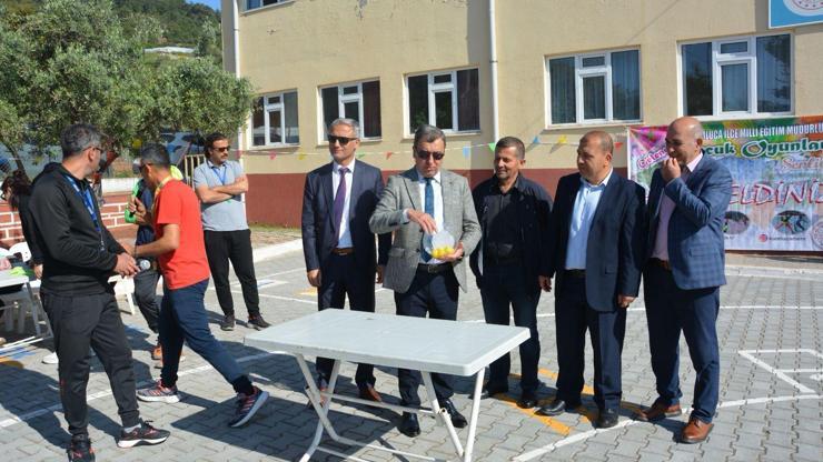 Kumlucada geleneksel çocuk oyunları yarışması başladı