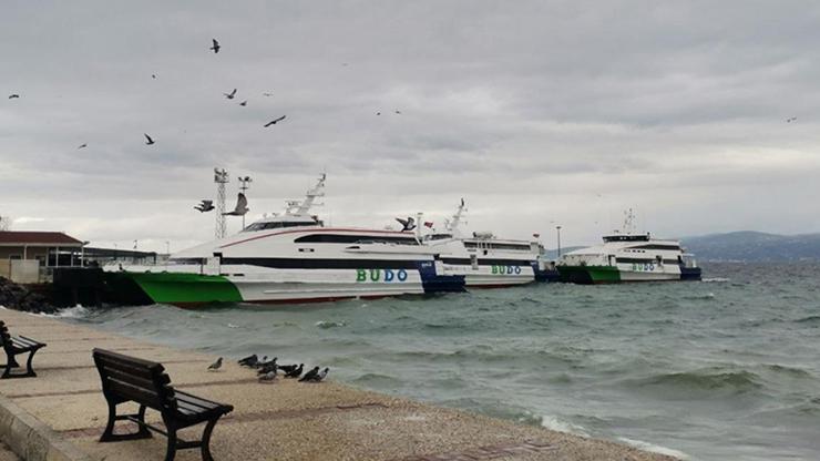 Deniz ulaşımına fırtına engeli
