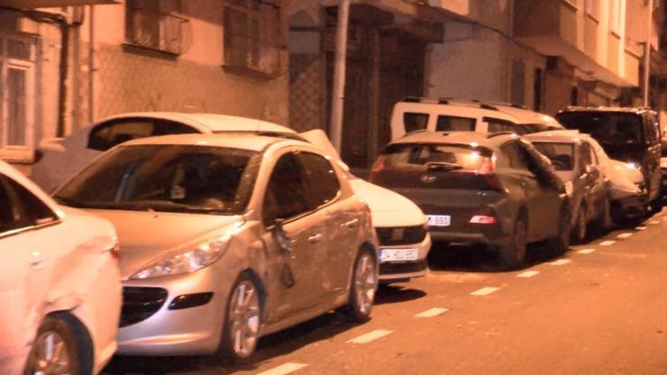 Gaziosmanpaşada kamyonet 9 araca çarptı