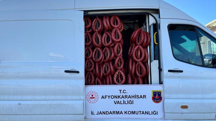 Afyonkarahisarda bozuk sucuk operasyonu