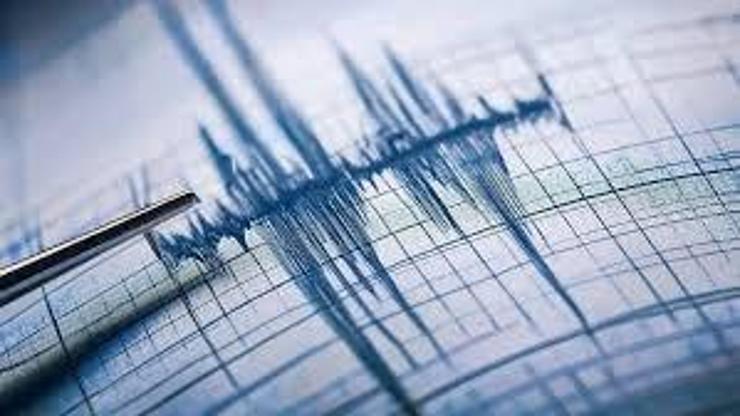SON DAKİKA İzmir Körfezinde 4.0 büyüklüğünde deprem