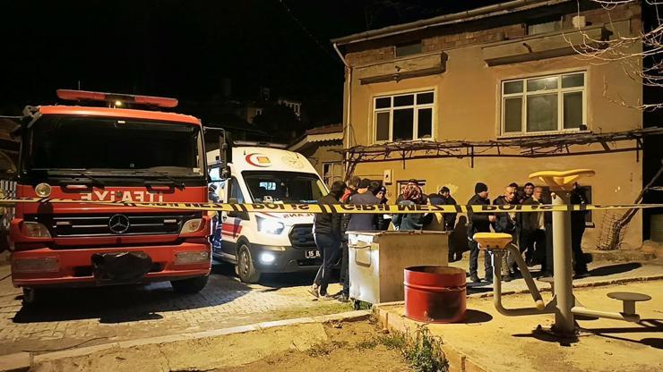Evde yanmış cansız beden bulundu
