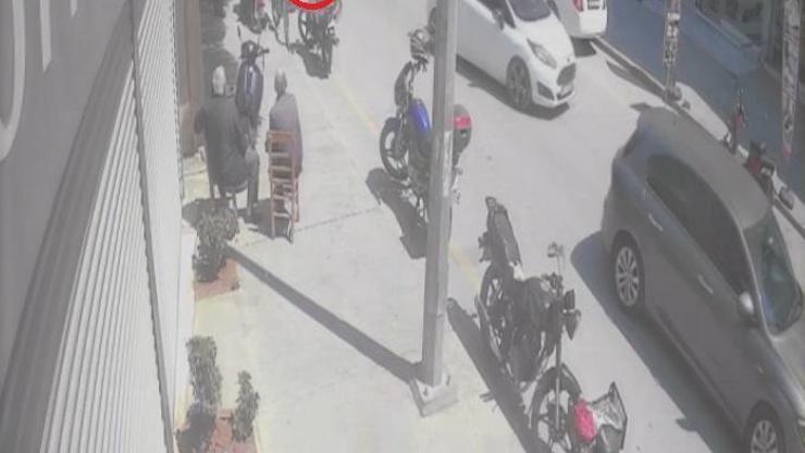 Kardeşini tabancayla tehdit etti, polisler müdahale etti