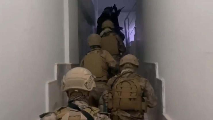 İzmirde DEAŞ Operasyonu: 13 Gözaltı