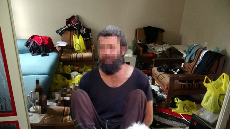 Balıkesirde Tüyler Ürperten Olay: “Annem Uyuyor” Dedi, Gerçek Şoke Etti