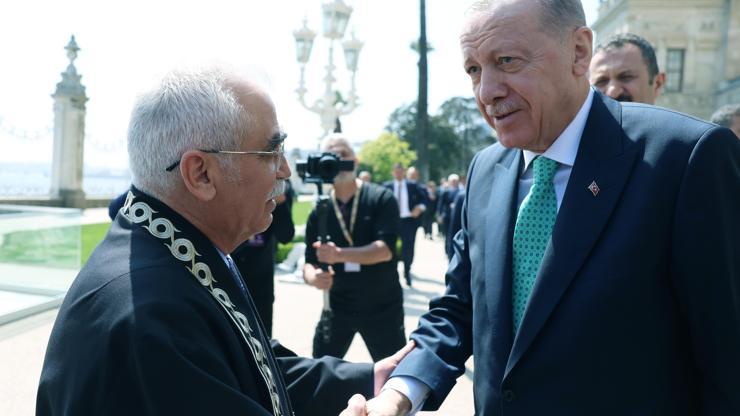 Cumhurbaşkanı Erdoğan, Anayasa Mahkemesi Başkanı Özkayayı kabul etti