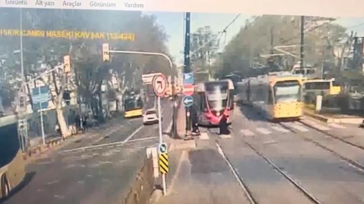 İstanbulda tramvay kazası: 53 yaşındaki kadın hayatını kaybetti