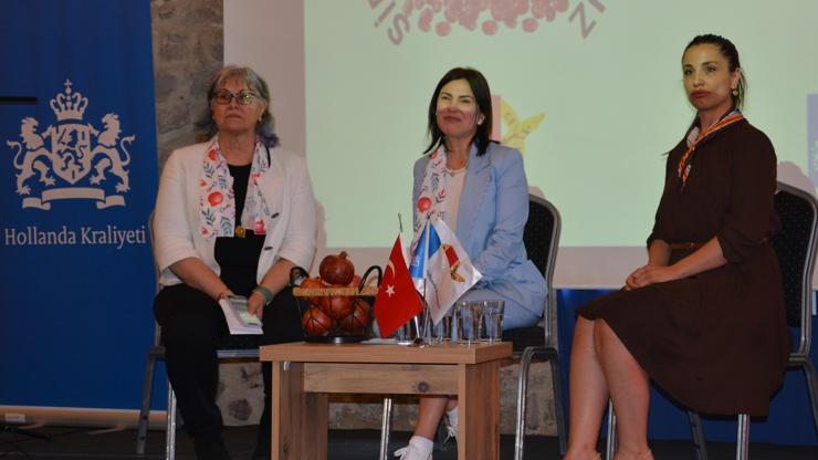 İzmirde kadınlar şiddete karşı ortak çözümde buluştu