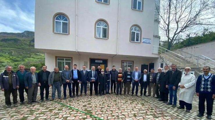 Boyabat Kaymakamı Yılmaz, köy ziyaretinde bulundu
