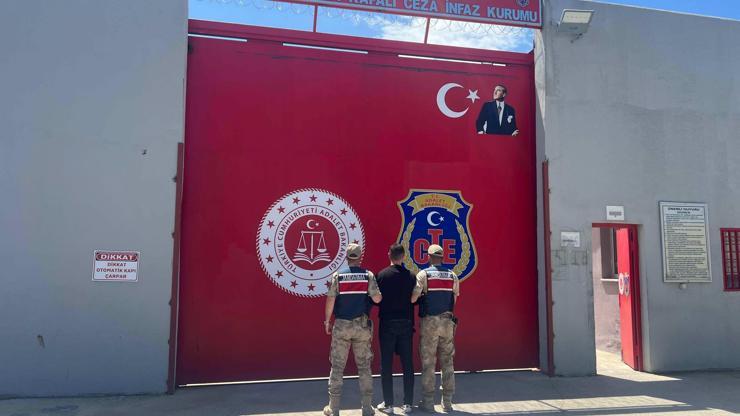 Hatay’da hakkında arama kararı bulunan 263 kişi yakalandı