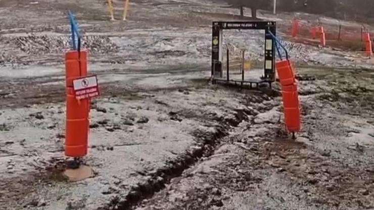 Uludağa mayıs ayında kar yağdı