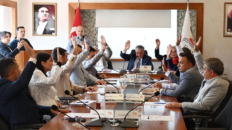 Kemer Belediyesinde mayıs meclisi
