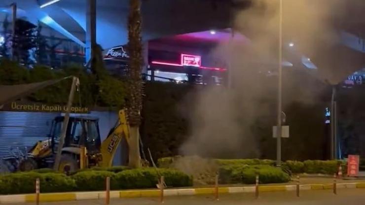 Küçükçekmecede Doğalgaz Kazası: Boru Hattı Hasar Gördü