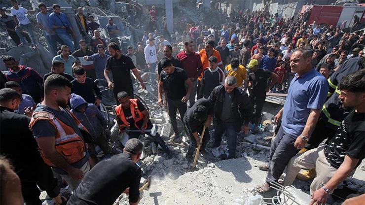Gazze’de can kaybı 52 bin 495’e yükseldi